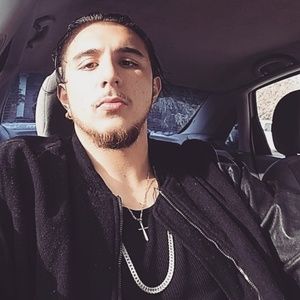 Meet your Posher, Sam